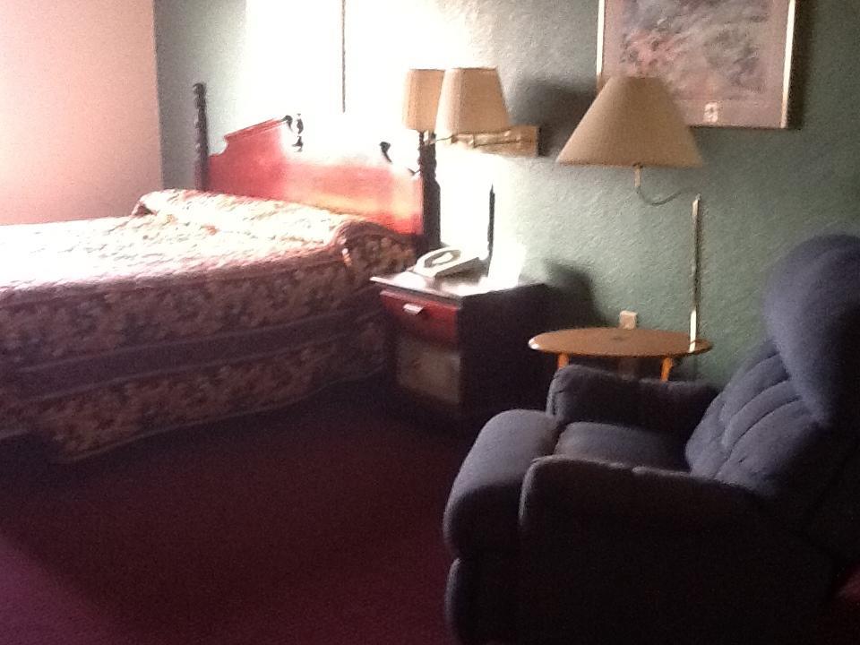 Super 8 By Wyndham Kennett Motel Exterior foto
