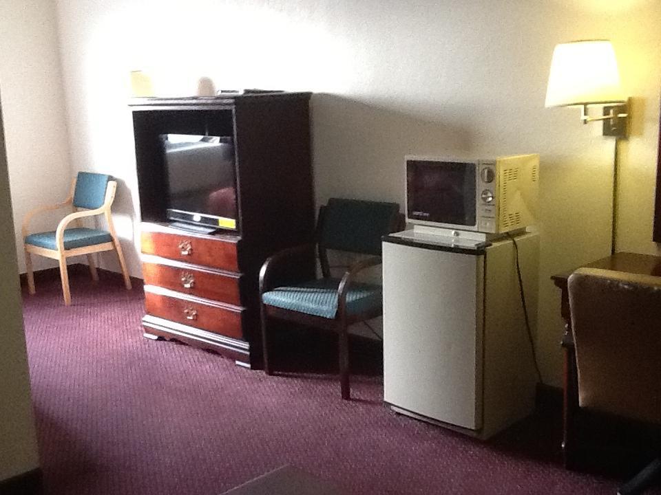 Super 8 By Wyndham Kennett Motel Exterior foto